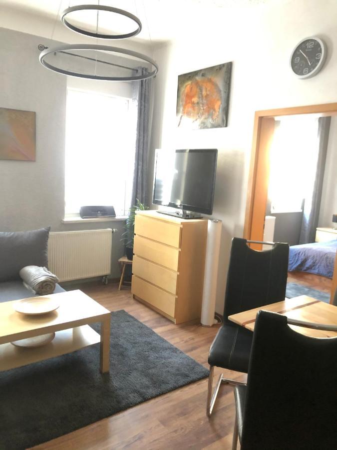 Delux Ferienwohnung Kunstgalerie Und Ilmradweg Kranichfeld 외부 사진