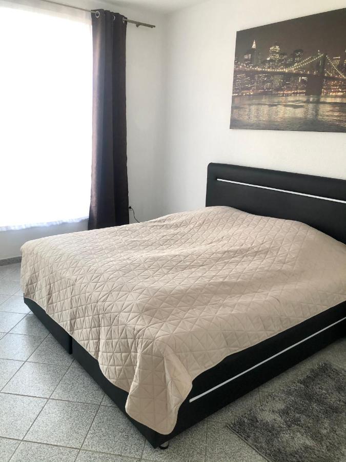 Delux Ferienwohnung Kunstgalerie Und Ilmradweg Kranichfeld 외부 사진